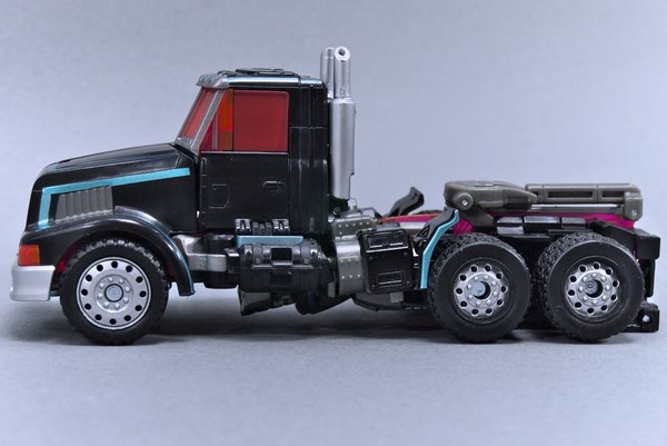  LG EX Black Convoy Out Of Box Images Of Tokyo Toy Show Exclusive Figure  (5 of 45)